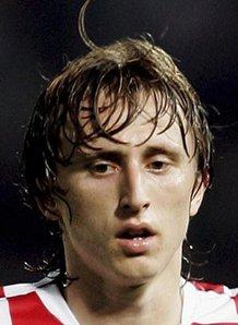 [F1]勒克莱尔发车不顺 与汉密尔顿发生轻碰